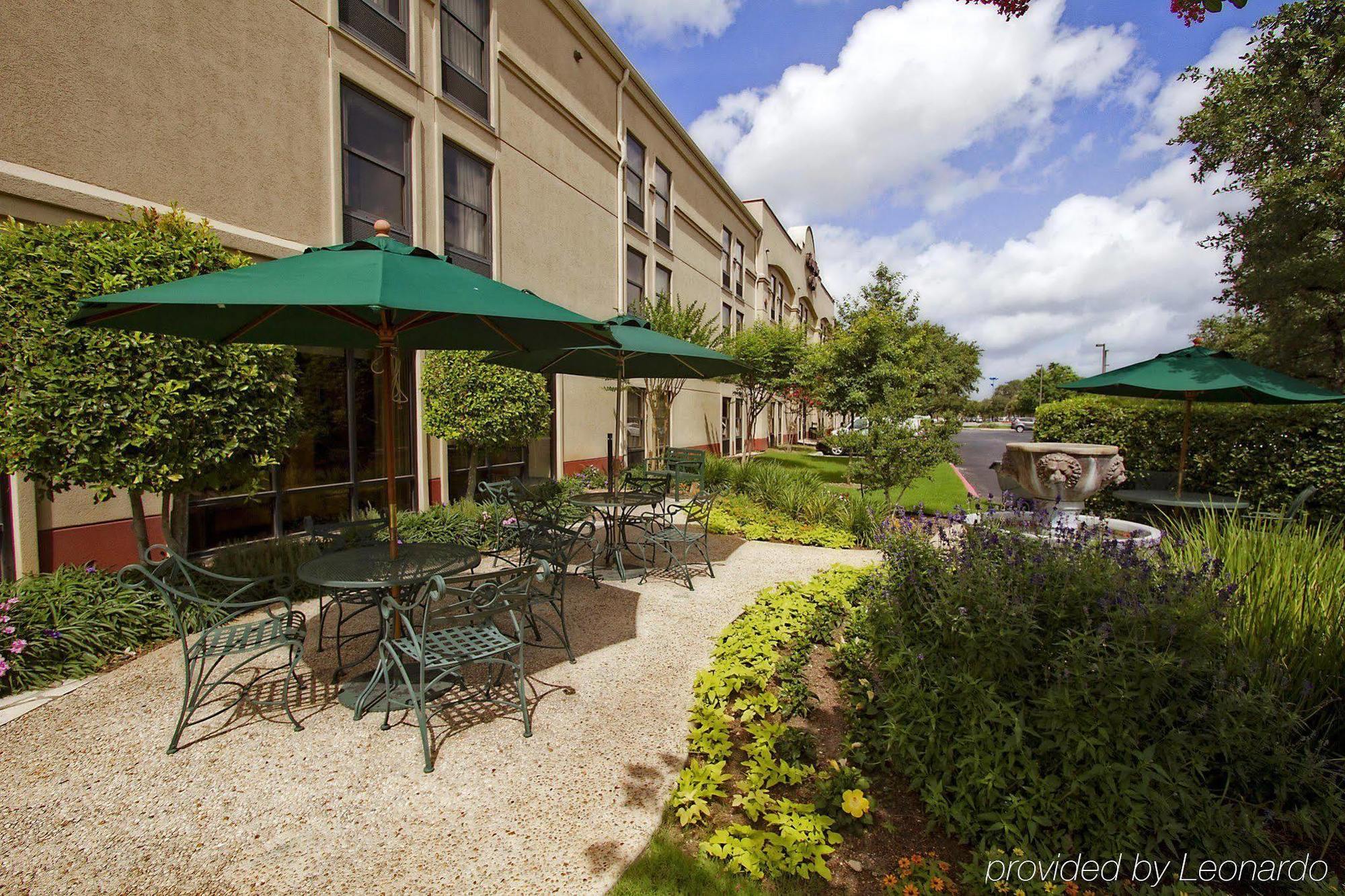 Hampton Inn San Antonio Stone Oak Exteriör bild